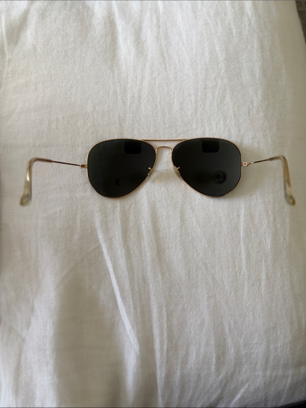 Ray-Ban Large Aviators - Picture 3 of 5